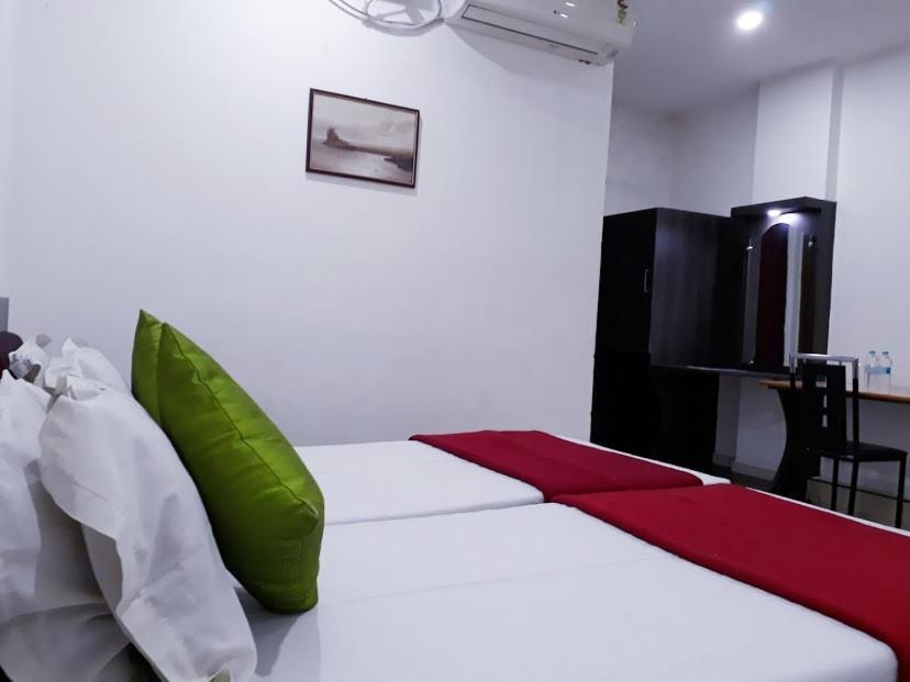 Hotel Executive Inn Hailakandi Habitación foto